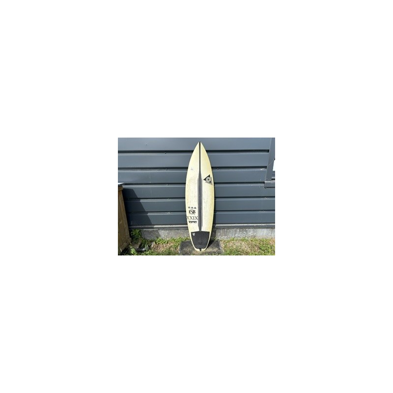 Shortboard Tomo 5'10