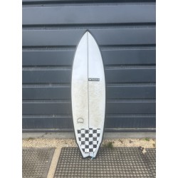 Phoenix surfboards 5'8 x 19 1/2 x 2 1/2   30L